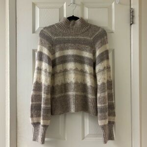 Abercrombie & Fitch Turtleneck Sweater - Gray and Cream